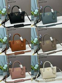 Picture of Prada Lady Handbags _SKUfw136489511fw